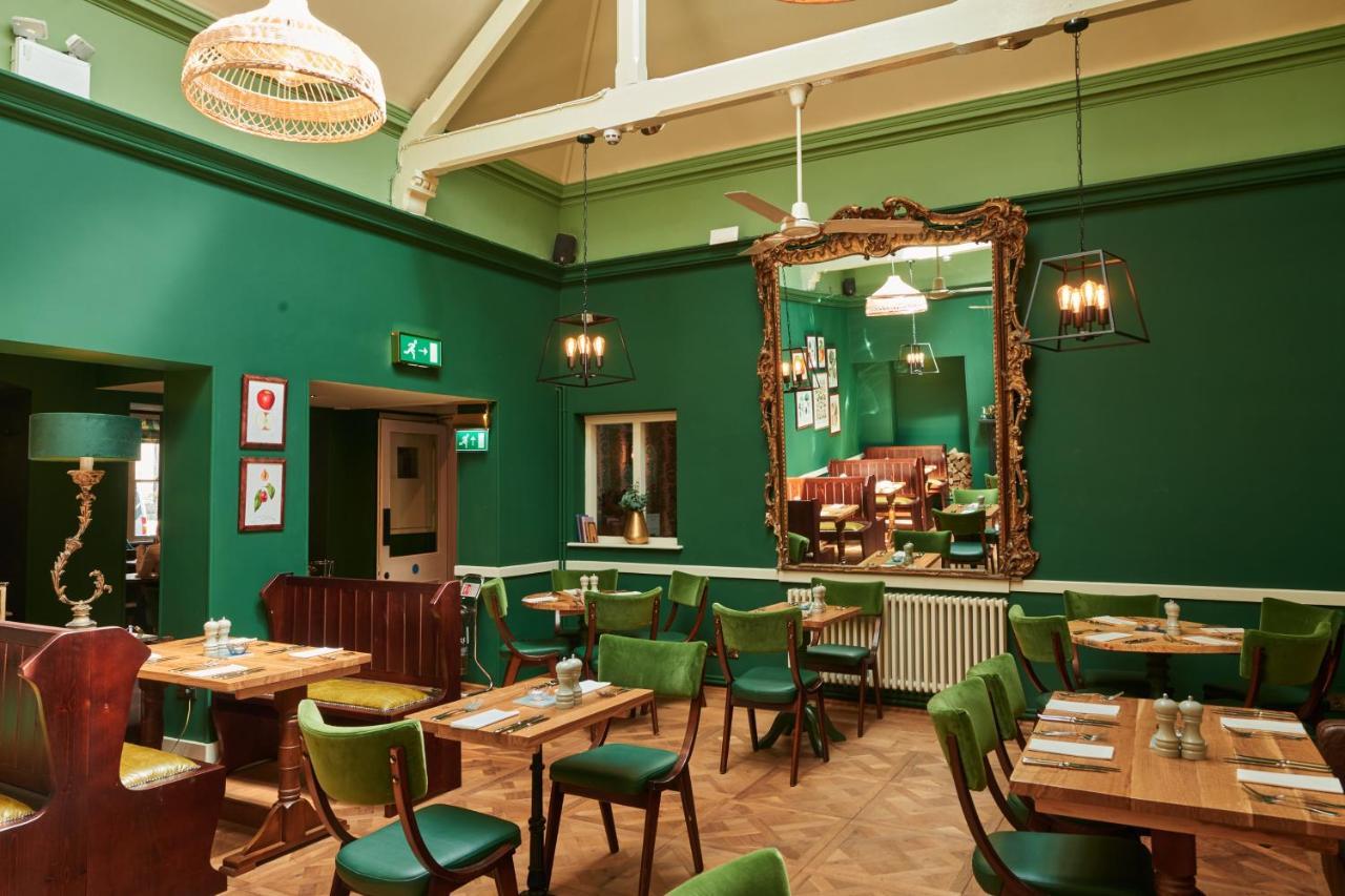 The Kings Arms Hotel Woodstock Bagian luar foto