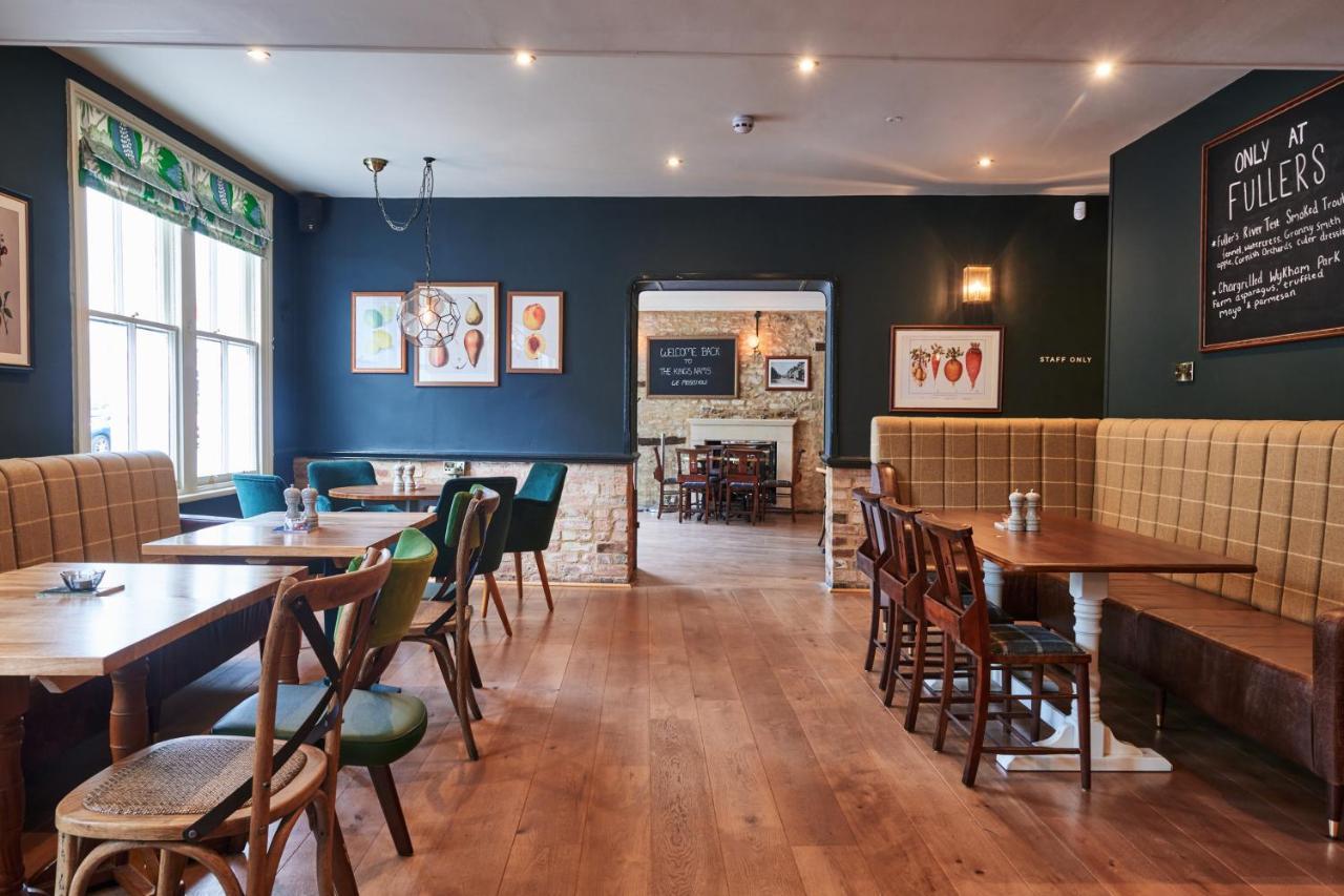 The Kings Arms Hotel Woodstock Bagian luar foto
