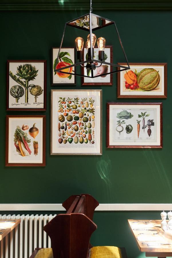 The Kings Arms Hotel Woodstock Bagian luar foto