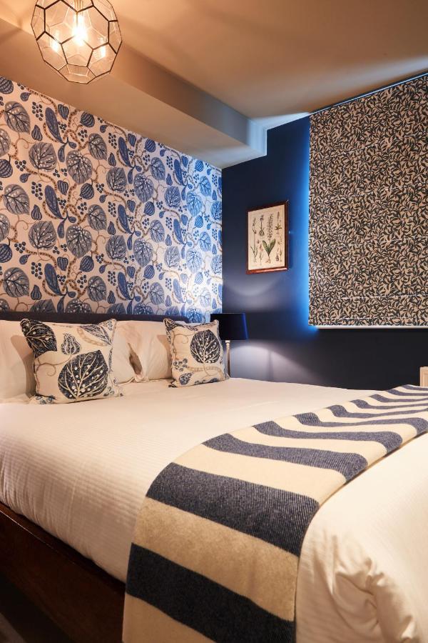 The Kings Arms Hotel Woodstock Bagian luar foto