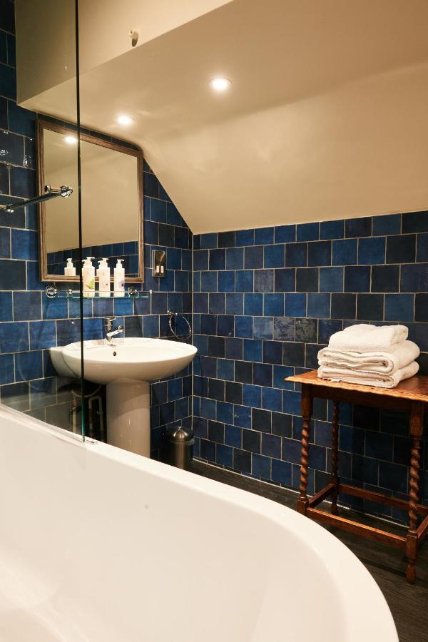 The Kings Arms Hotel Woodstock Bagian luar foto