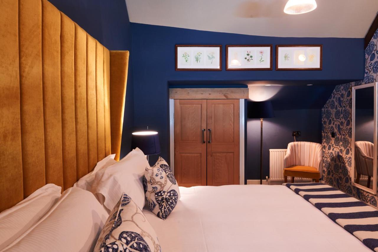 The Kings Arms Hotel Woodstock Bagian luar foto