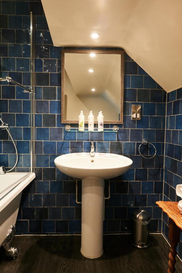 The Kings Arms Hotel Woodstock Bagian luar foto