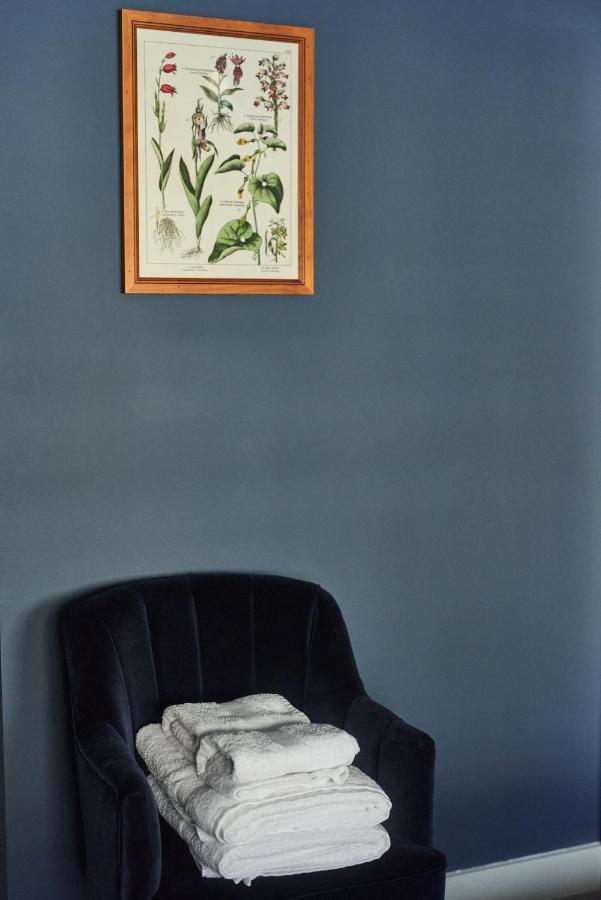 The Kings Arms Hotel Woodstock Bagian luar foto