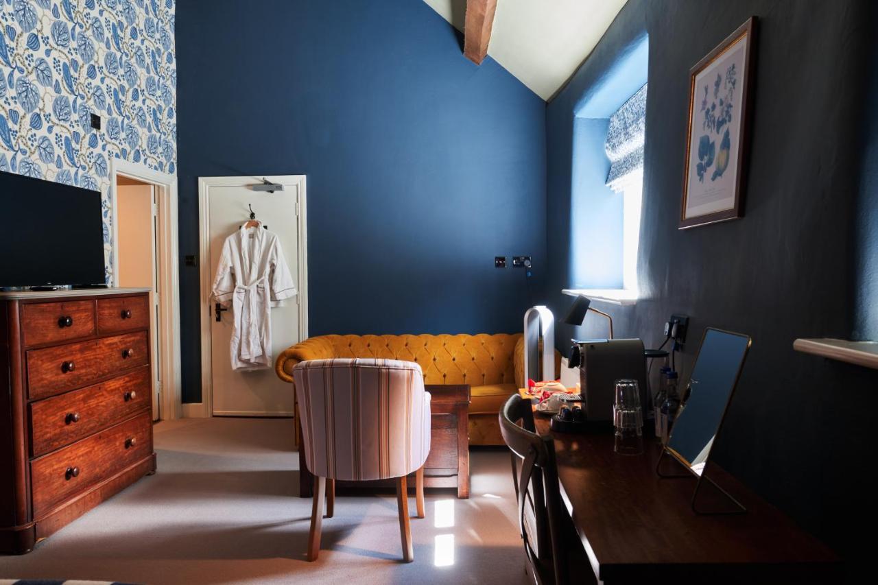 The Kings Arms Hotel Woodstock Bagian luar foto
