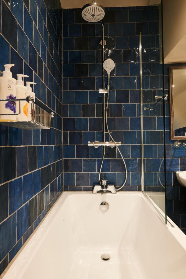 The Kings Arms Hotel Woodstock Bagian luar foto